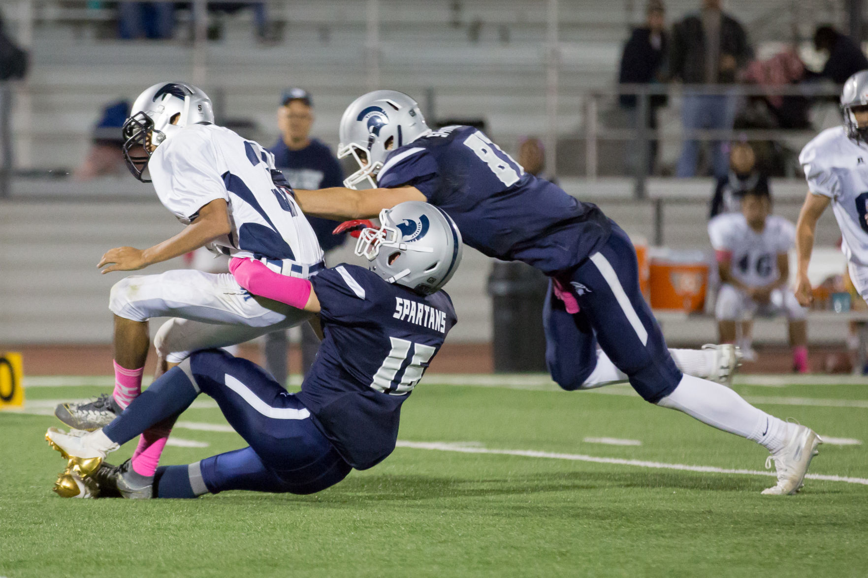 101119 OA Frazier Mountain Football 05.jpg